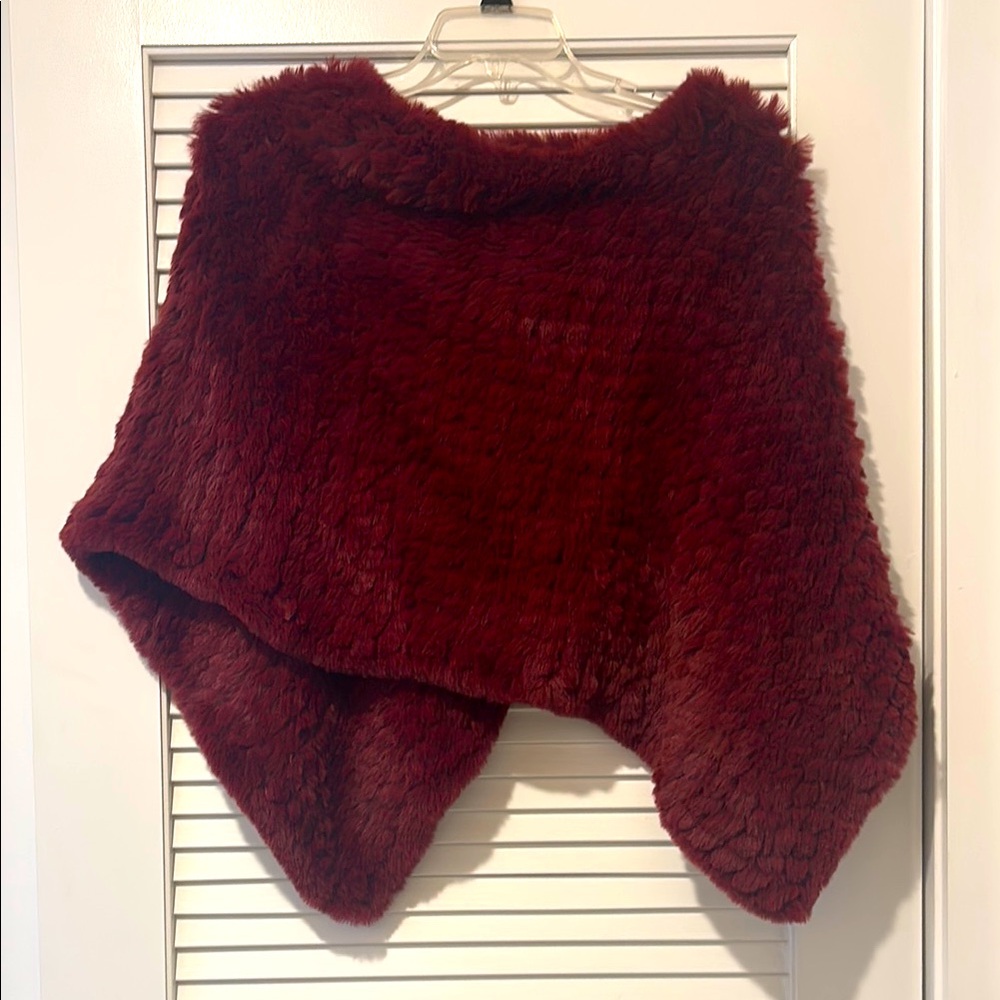 Red poncho - never worn, excellent condition, size small